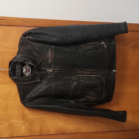 Harley-Davidson Brown Leather Jacket, Large. - Picture 2 of 6